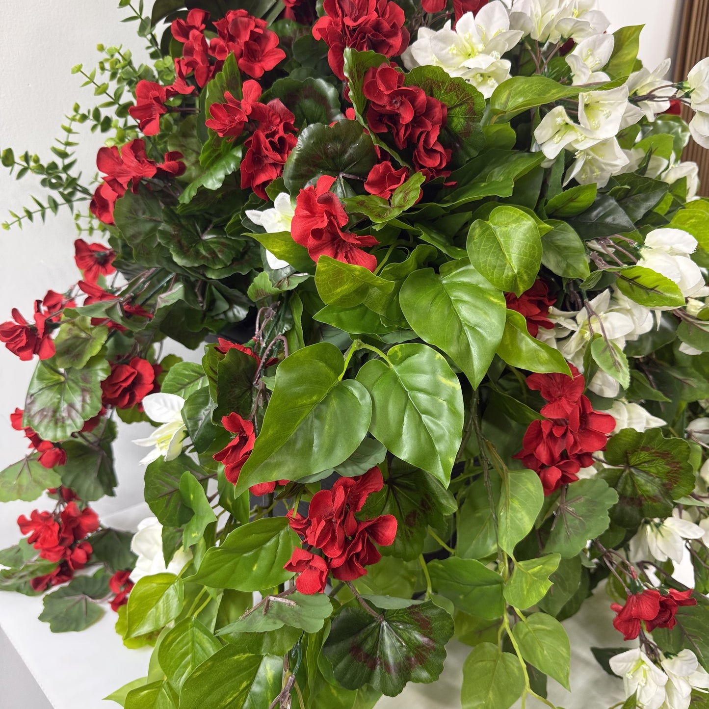 Geranium Extravaganza insert 14" ( Instore pick up only )
