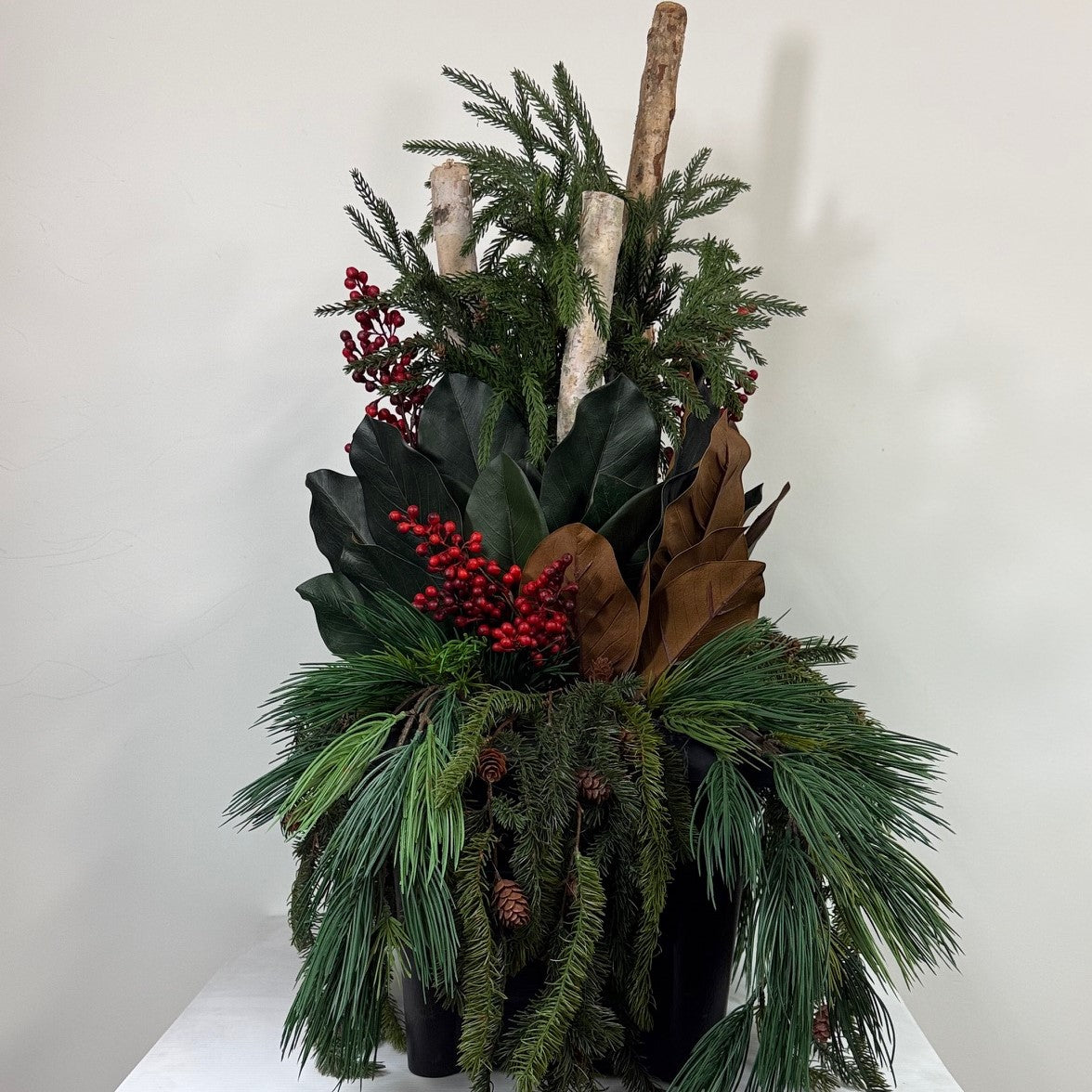 Winter Magnolia 14" ( Instore pick up only )