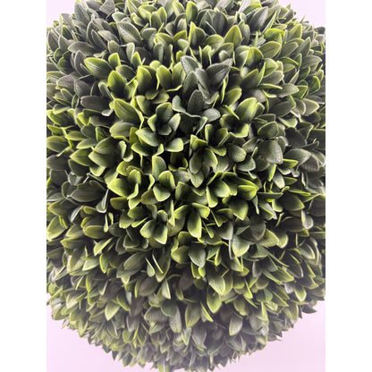 Boxwood Ball no pot 20"