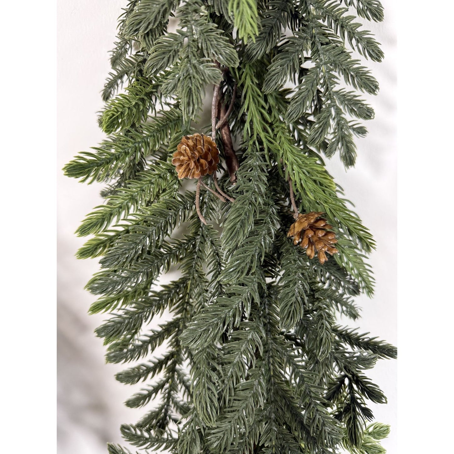 Soft pine garland 6' with cone  UV protected( set of 2)