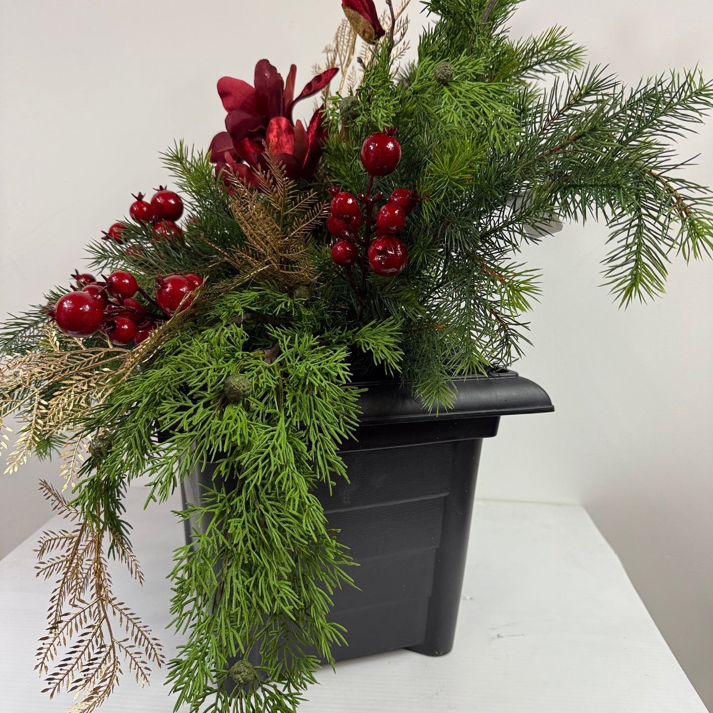 Joy seasonal insert 10" ( instore pickup only )