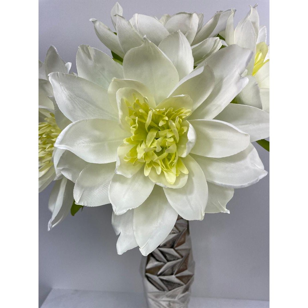 Lotus Bloom White 27" (Pack of 3)