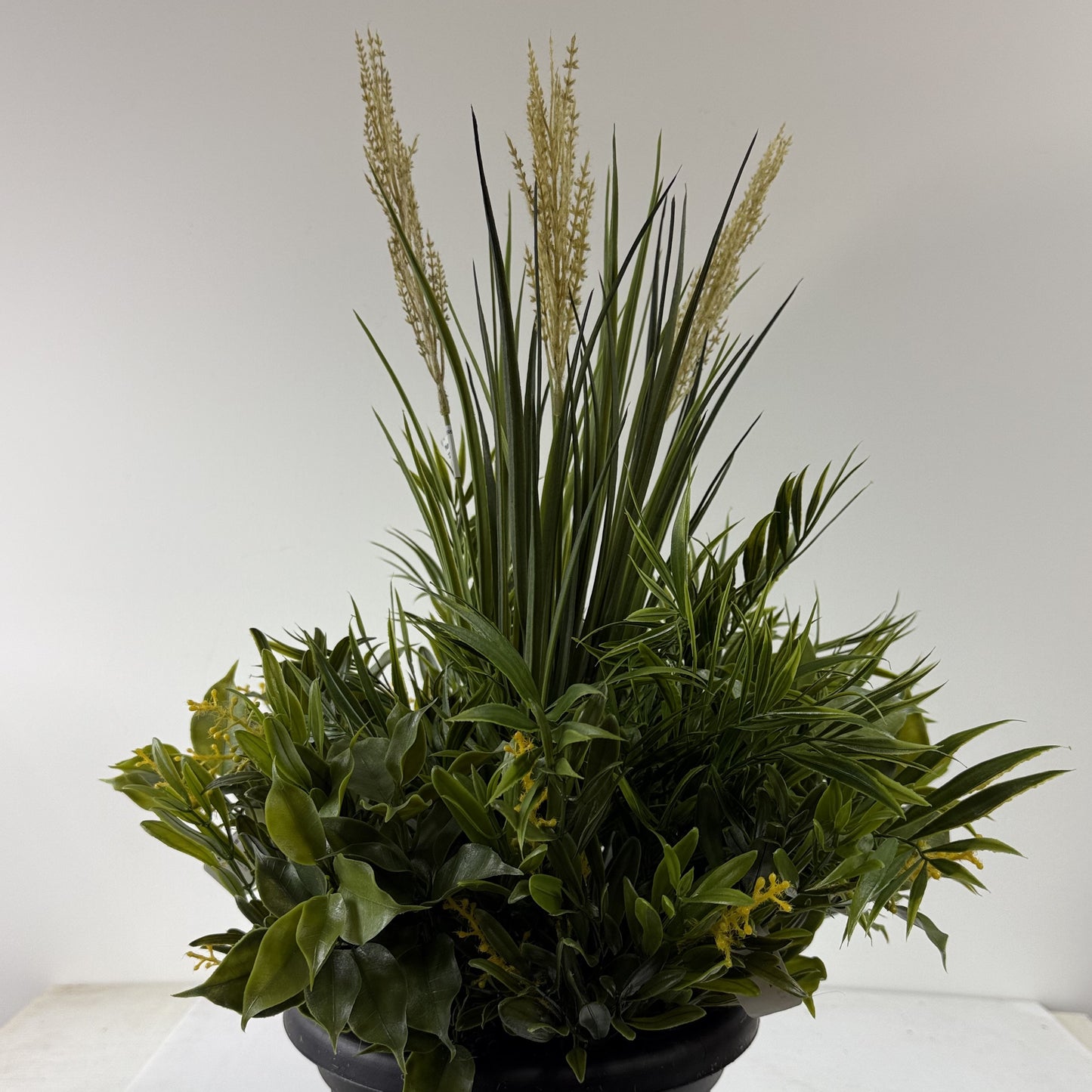 Decorative Artificial Grass Arrangement with Faux Pampas 
