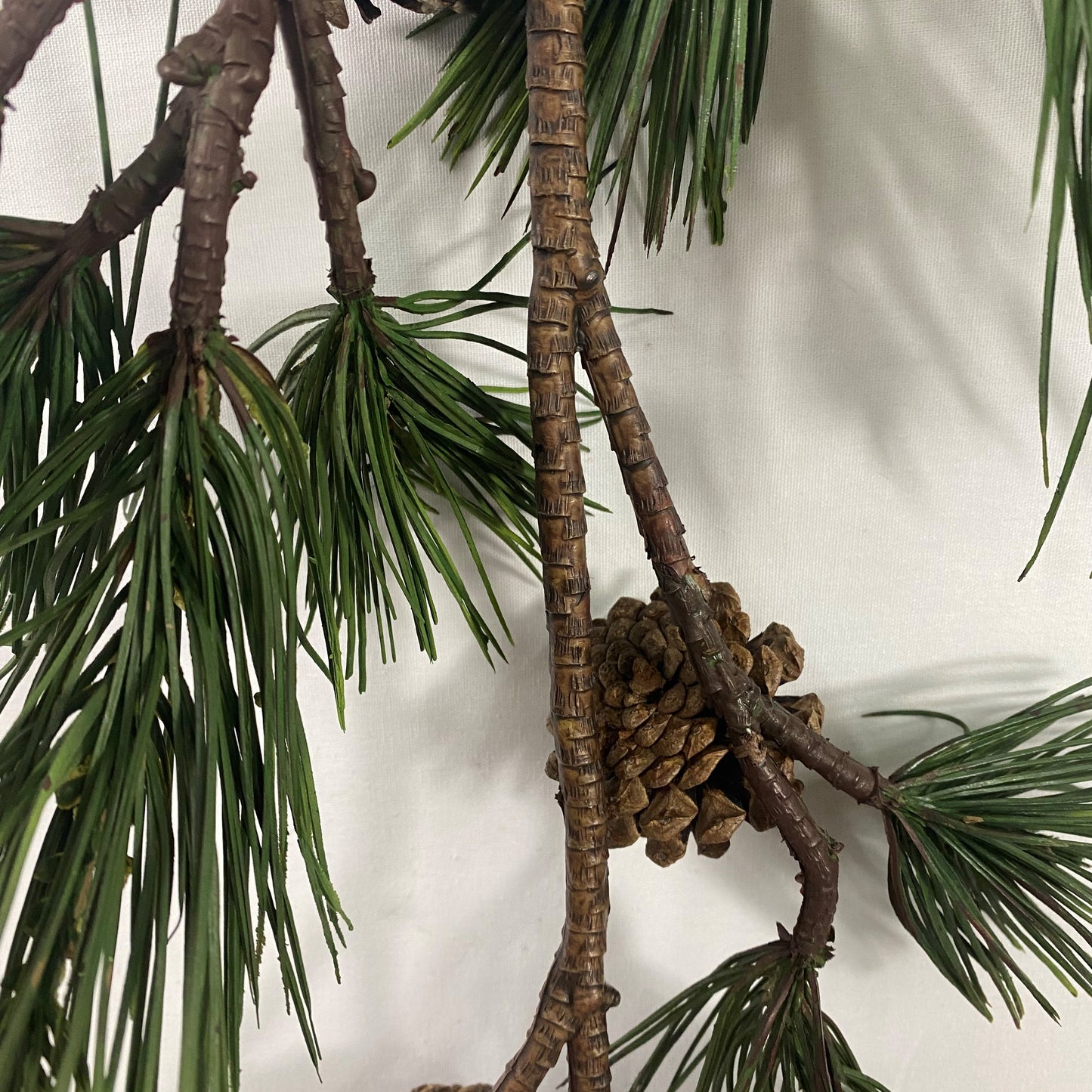 Pine spray 40" w cones