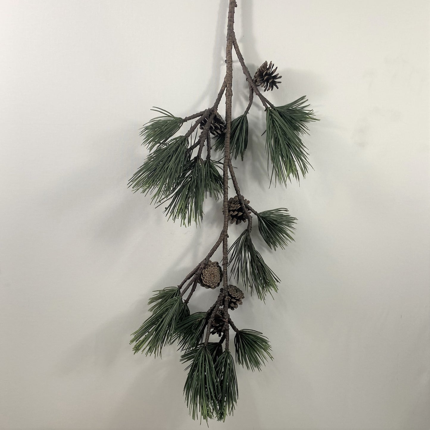 Pine spray 40" w cones
