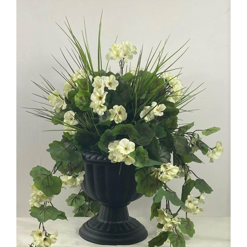 Flowering Geranium with Decorative Grass