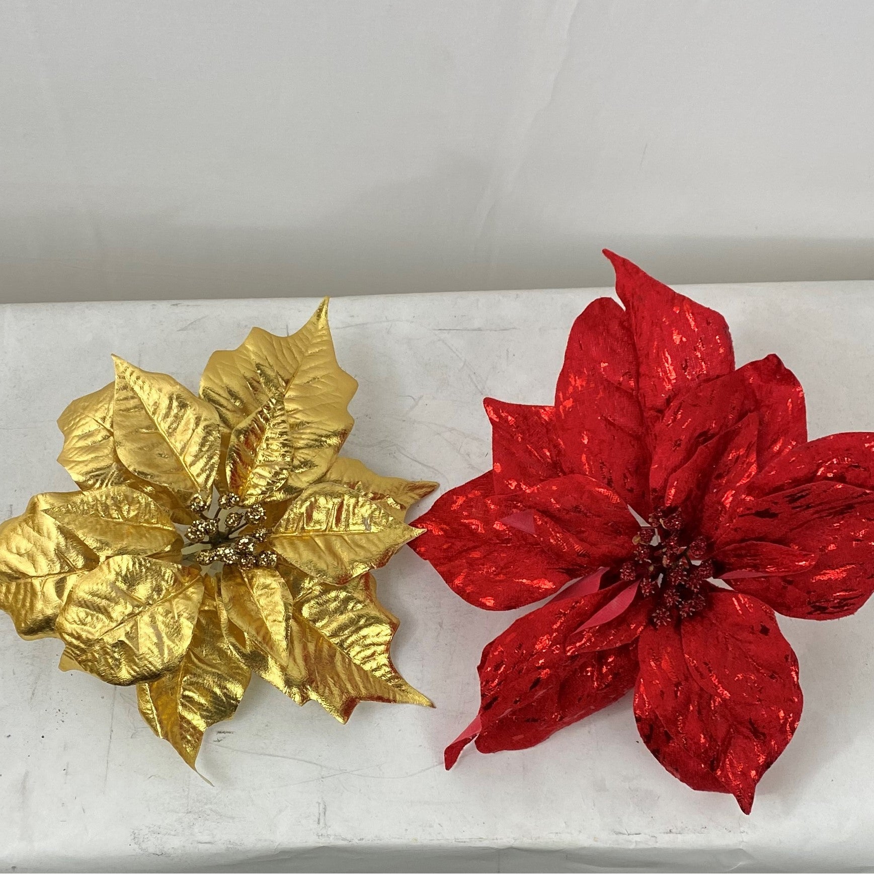 Poinsettia clip on red and gold